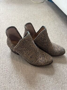 Lucky Brand Bailey Leopard Print Women’s Ankle Booties - Brown